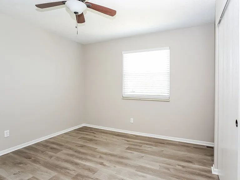 3524 En Joie Dr — Photo 10
