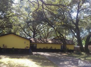 2115 Curry Rd, Lutz, FL 33549