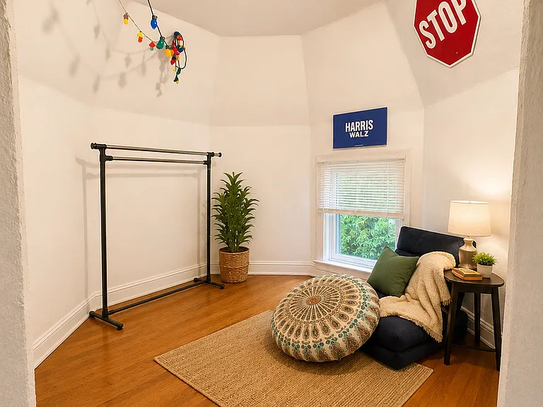320 W Wilson St — Photo 10