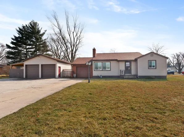 1105 E Rand St, Hobart, IN 46342