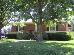 909 N Jackson St, Huntingburg, IN 47542