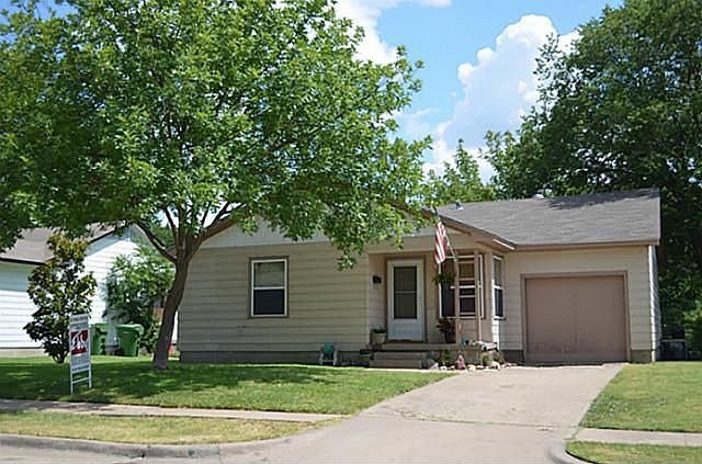 1st image of 734 McLemore Dr