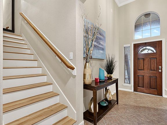 3rd image of 25710 Crisp Spring Ln