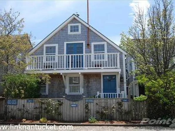 18 Still Dock St, Nantucket, MA 02554