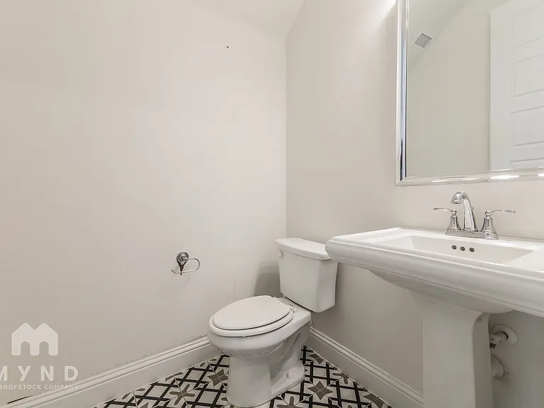 12108 Buffalo Hills Dr — Photo 28