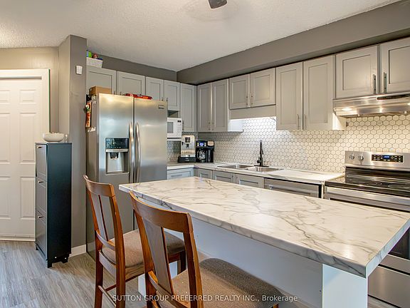 5th image of 40 Katie Ln