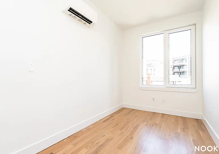 489 Grand St #3B — Photo 11