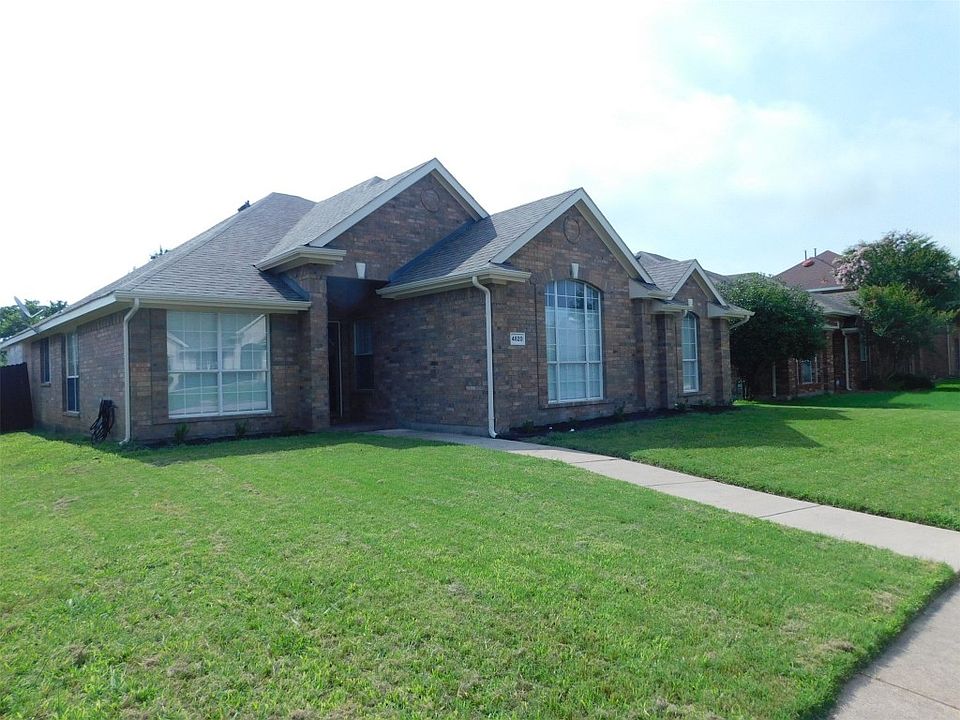 1st image of 4820 Thames Dr