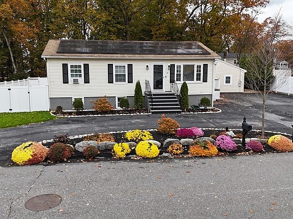 3rd image of 28 Greenwood Ave
