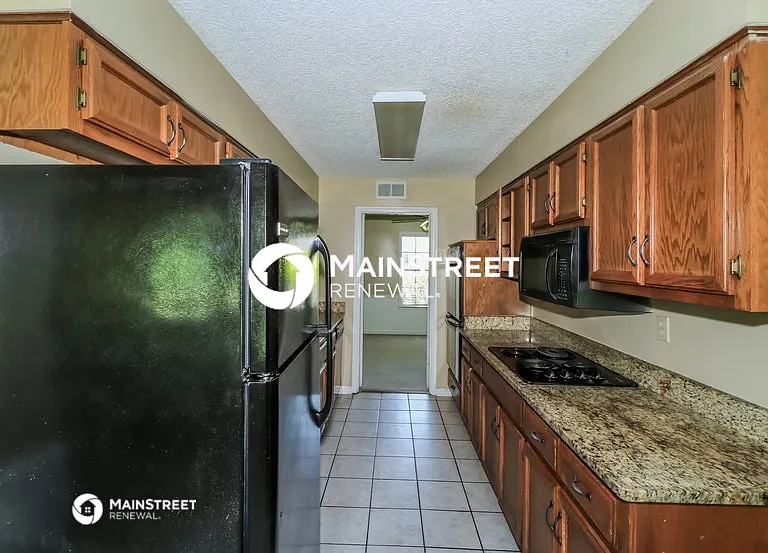 2700 N Rockcreek Pkwy — Photo 9