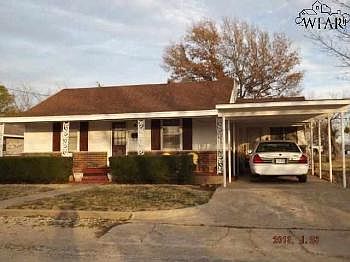 1st image of 316 S Red River St