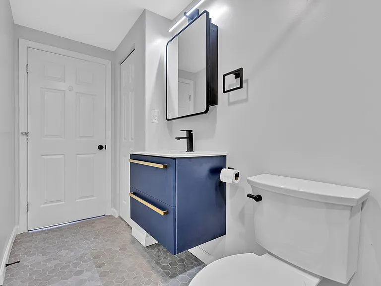 24 Corey St #305 — Photo 10