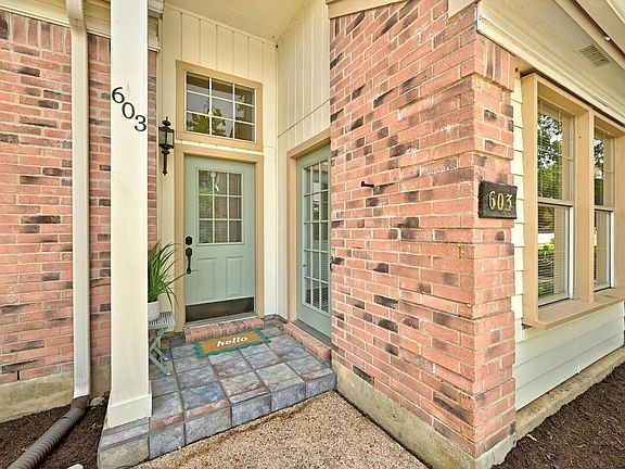 5th image of 603 Cactus Bend Dr