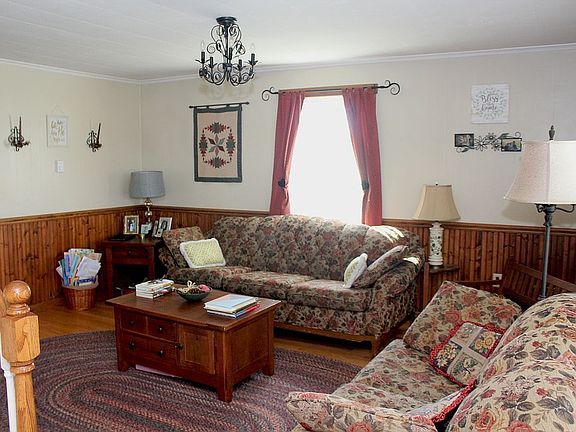 2nd image of 131 Offutt School Rd