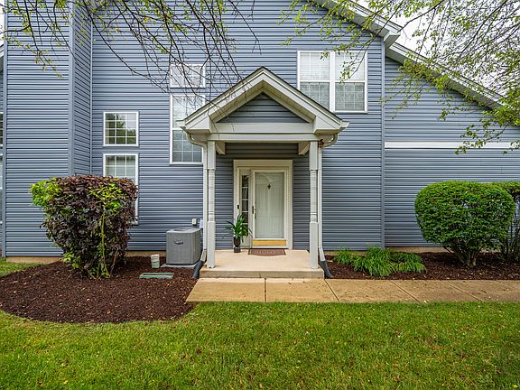 2nd image of 201 Huntington Ct