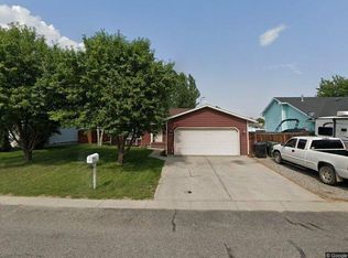 3735 Slalom Dr, Billings, MT 59102