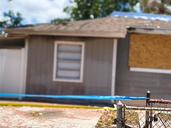 2nd image of 7002 Blossom Ave