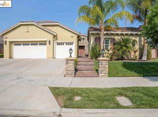 2161 Wayne Dr, Brentwood, CA