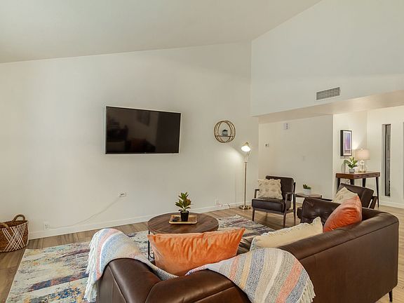 2nd image of 6722 E Beverly Ln #Id1247666p
