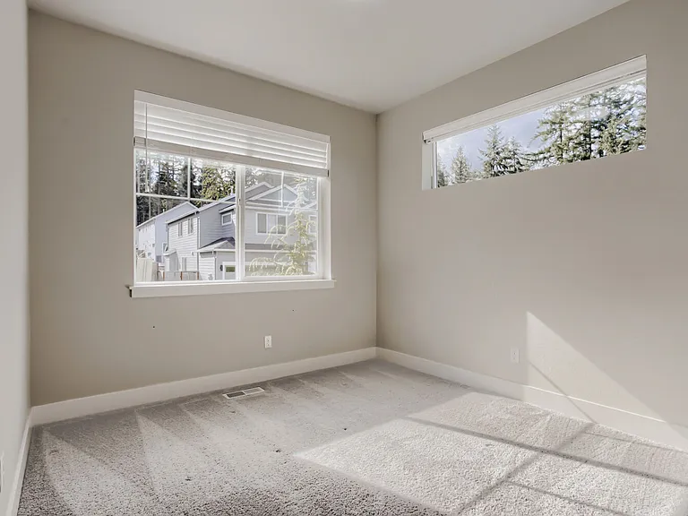 8516 SW Hamilton Ter — Photo 12