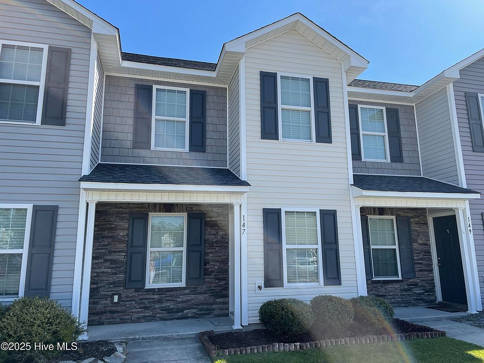 1st image of 147 Glen Cannon Dr