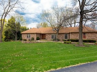 14 Turning Shore Dr, South Barrington, IL 60010