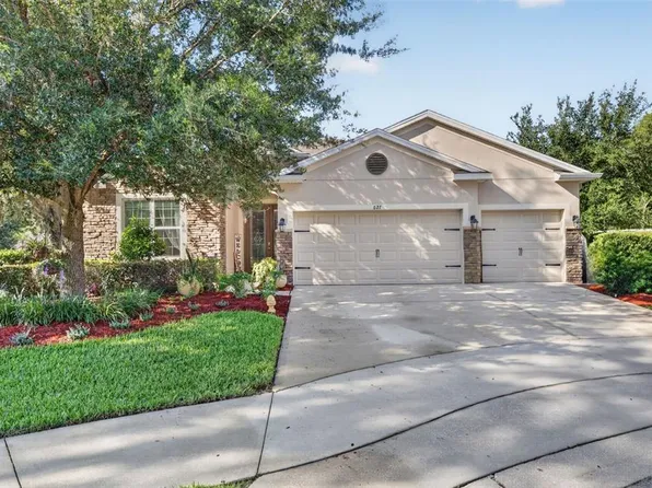 627 Meadow Sage Dr, Deland, FL 32724