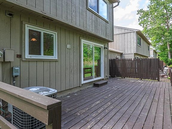 2nd image of 5263 Sable Ct #5263