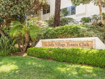 3918 La Jolla Village Dr, La Jolla, CA, 92037