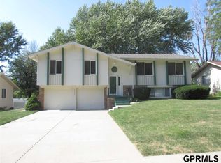 6240 S 150th St, Omaha, NE 68137