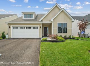 3 Salkin Way, Freehold, NJ 07728