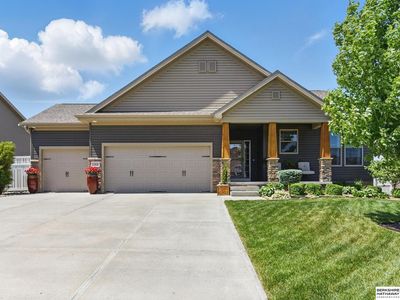 11918 S 212th St, Gretna, NE, 68028