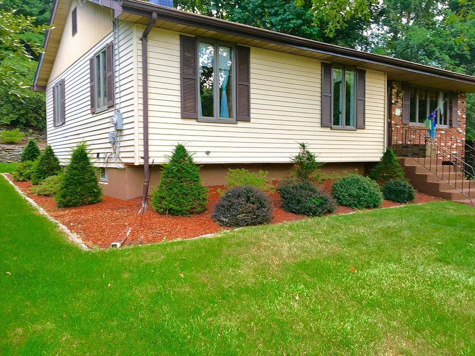 1st image of 49 Glenstone Dr