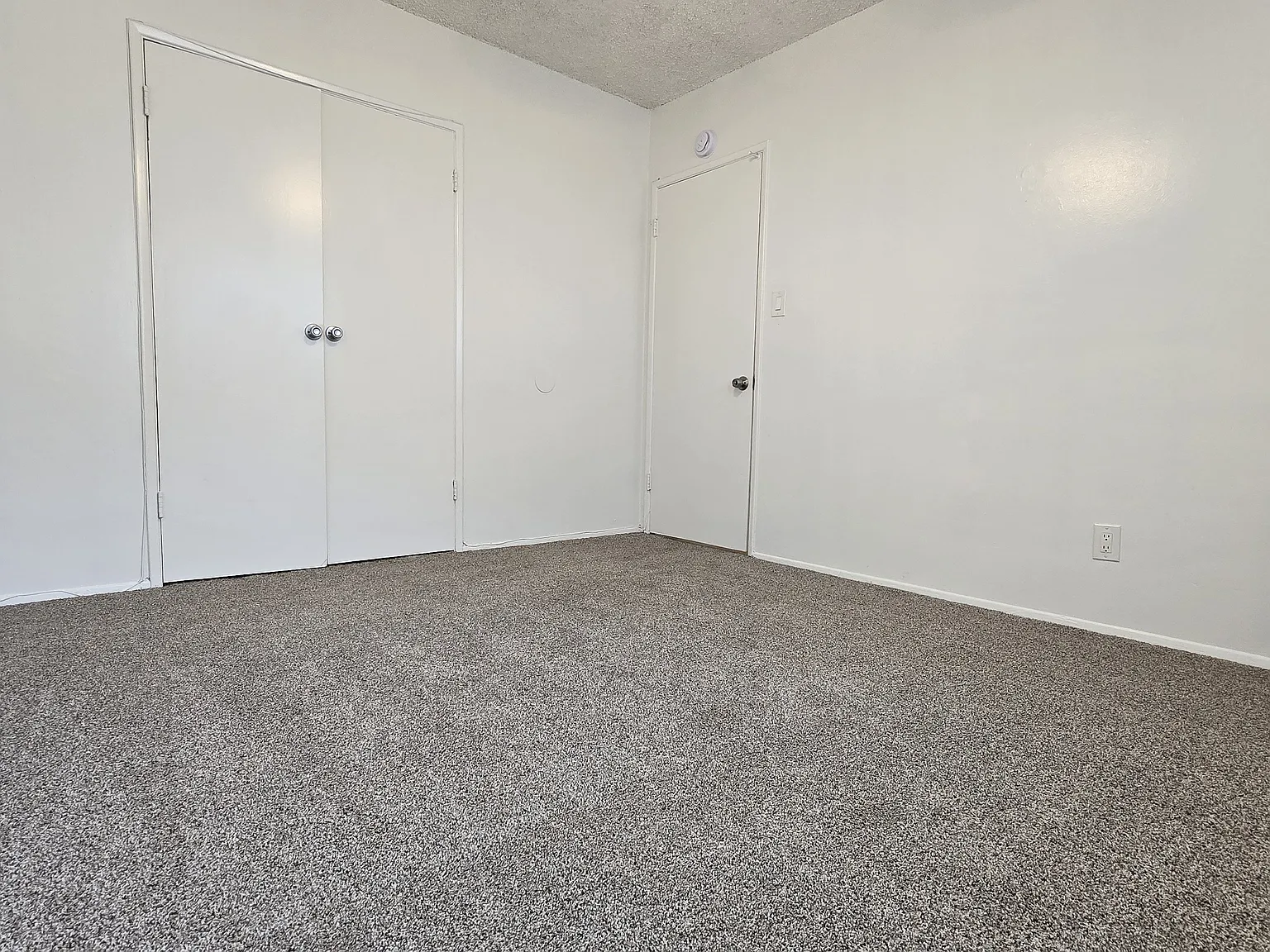 2 bed, $2,250 — Photo 4