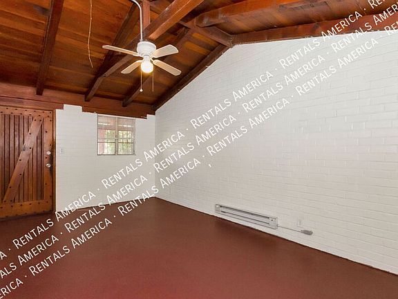 4th image of 947 N Alvernon Way #3