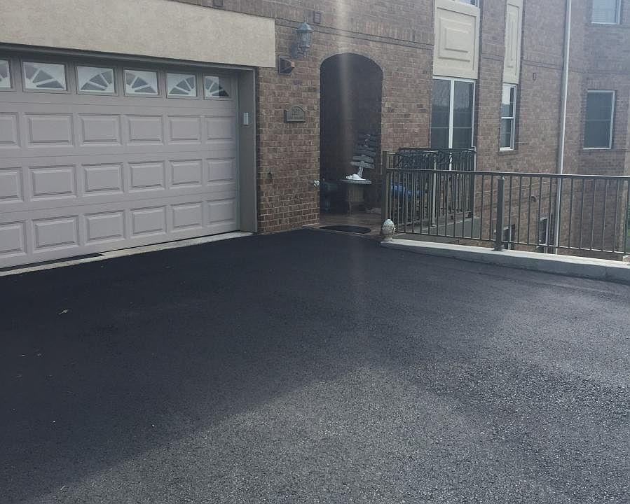 1st image of 2622 Grand View Ct