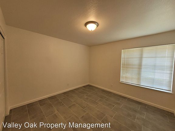 4th image of 4613 Endicott Dr