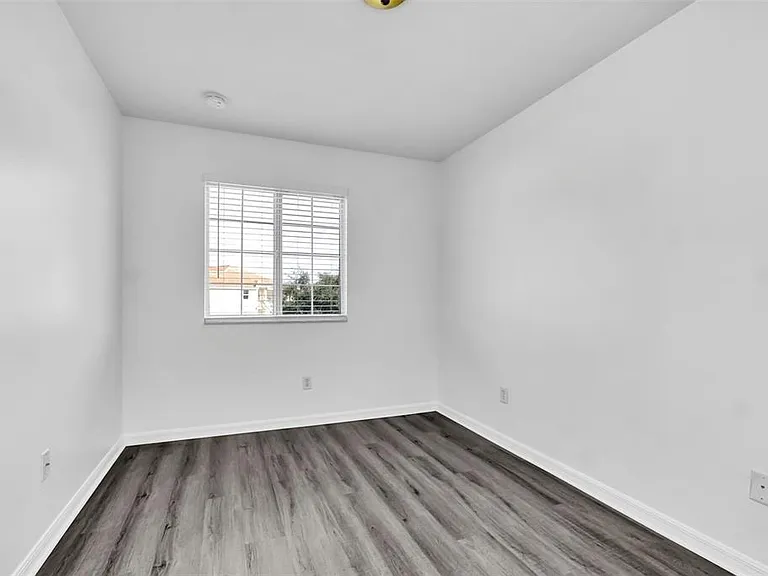 1160 S Beach Cir — Photo 18