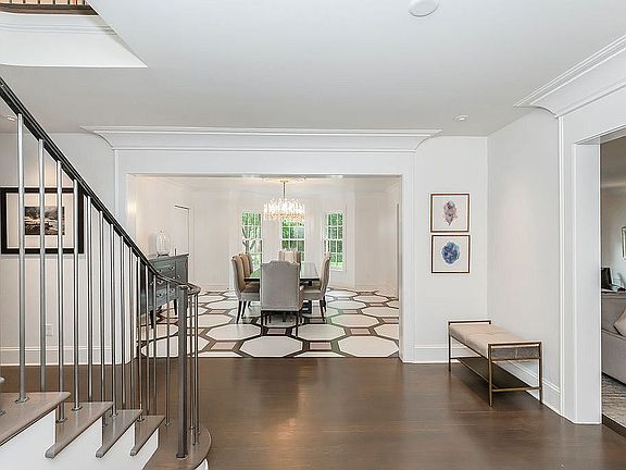 5th image of 1235 W 57th Ter