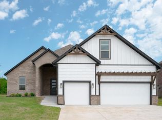 731 Siena Springs Dr, Norman, OK 73071