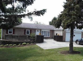 418 Jennifer Dr, New Cumberland, PA 17070