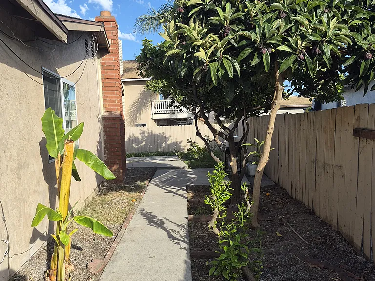 592 Palmwood Dr — Photo 28
