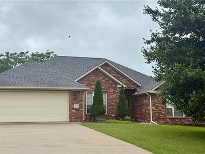704 SW Duke Ave, Bentonville, AR, 72712