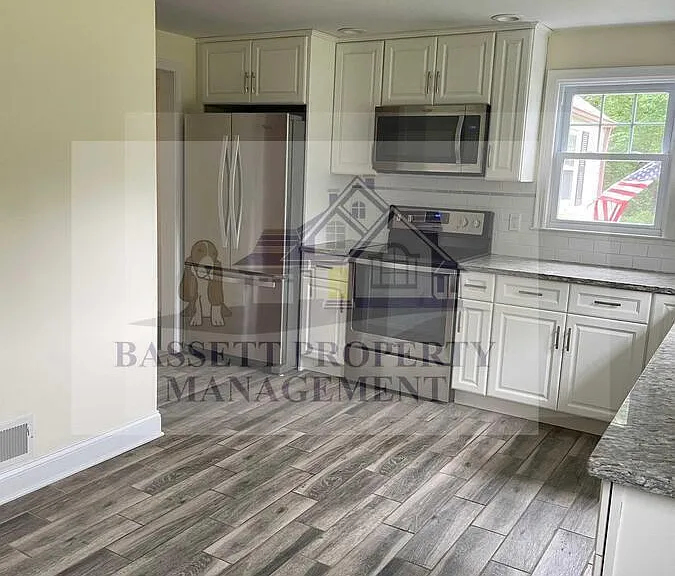 2281 Ridge Rd — Photo 16