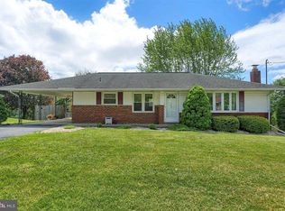 104 Cockleys Dr, Mechanicsburg, PA 17055
