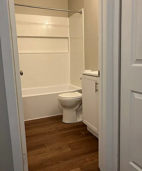 451 Robinhood Dr — Photo 26