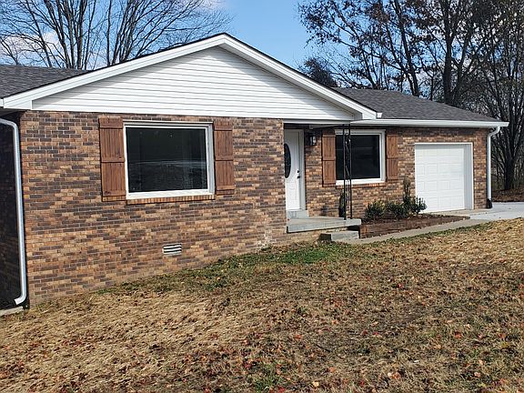 3rd image of 247 Meadow Dr