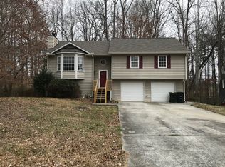 2708 Braemore Gln, Powder Springs, GA 30127