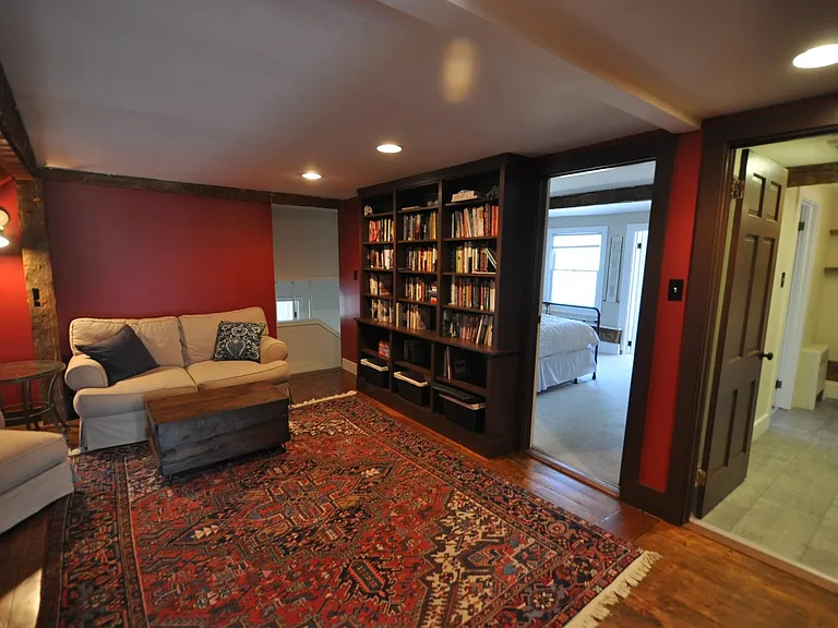 7190 Main St — Photo 31
