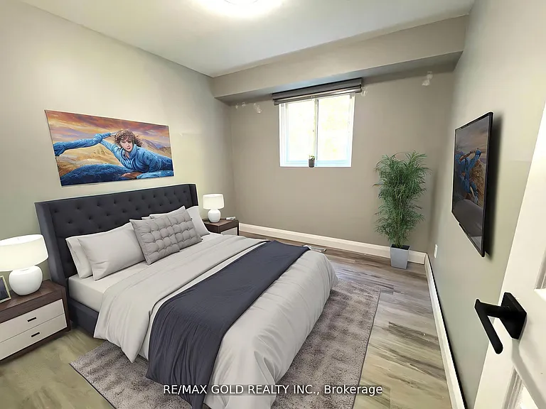 156 Mooregate Cres #LOWER — Photo 18